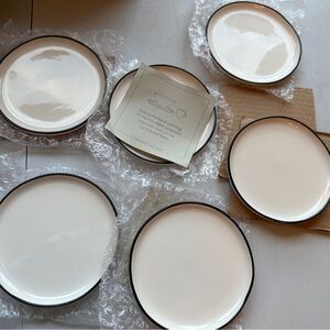 Canvas Home White and Black Plate Set of 6
